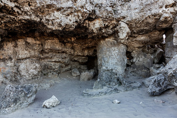 Stone Cave in the rock in dry areas. Interior, the input is not
