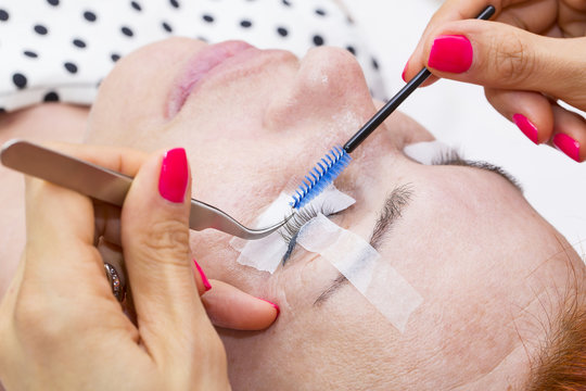 the application process in the beauty salon