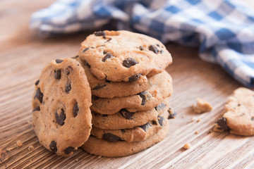 Sweet vegan crisp cookies with chocolate drops.