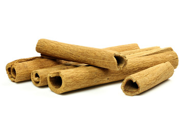 cinnamon sticks isolated on white background