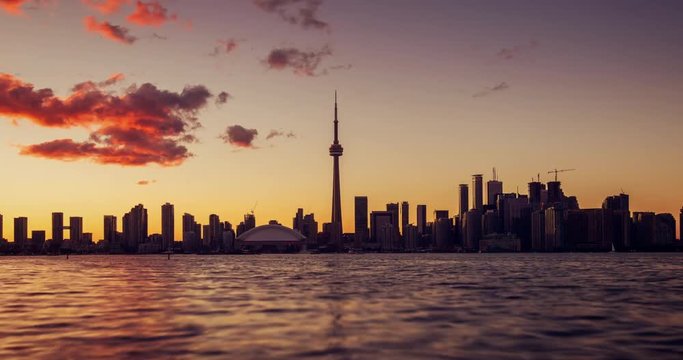 Toronto at Sunset | Ontario, Canada
4K timelapse shot from the islands of Toronto.
