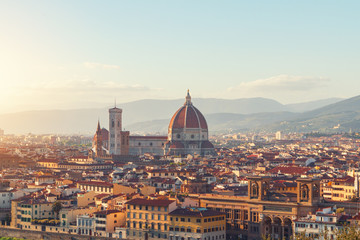 Fototapeta premium Beautiful views of Florence cityscape in the background Cathedra