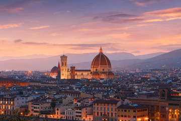 Beautiful views of Florence cityscape in the background Cathedra - obrazy, fototapety, plakaty