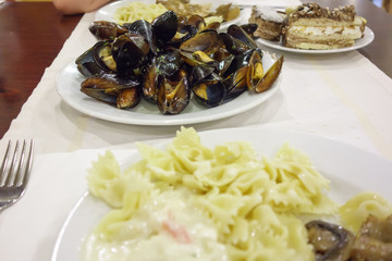 Lunch is served oysters