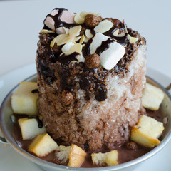 Shaved ice chocolate sauce and toast