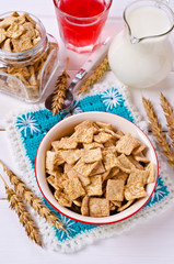 Cereal flakes for breakfast