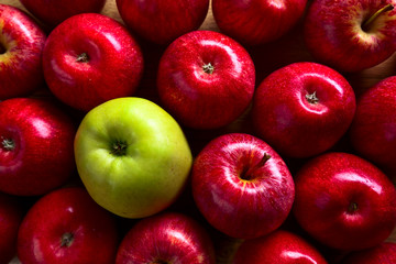 ripe juicy apples