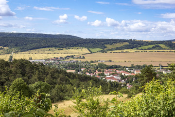 Fototapeta na wymiar Overlooking the small town of Bad Frankenhausen