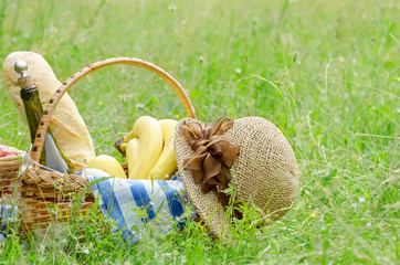 Picnic basket and hat