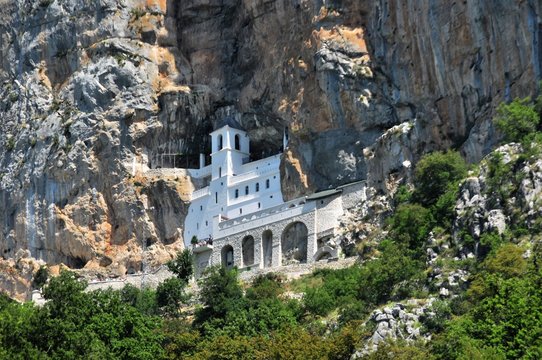 Felsenkloster Ostrog in Montenegro