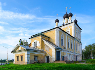 Fototapeta na wymiar Church of Holy Martyrs Florus and Laurus, Uglich, Russia