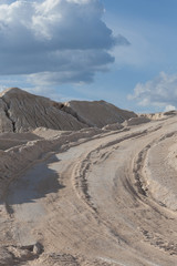 песчаный карьер