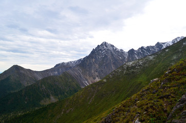 Fototapeta na wymiar The Siberian high mountains of Eastern Sayan