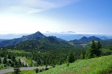 Fototapeta na wymiar 志賀高原　横手山からの眺め