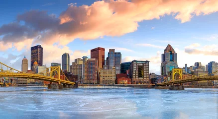 Photo sur Plexiglas Amérique centrale Horizon du centre-ville de Pittsburgh au crépuscule