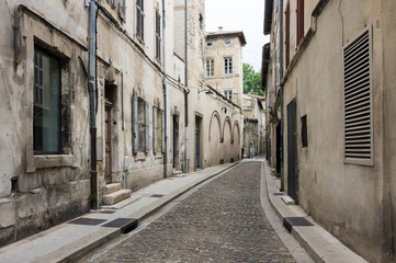 Fototapeta na wymiar Street of Avignon