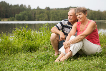 Fototapeta premium Happy senior couple outdoors