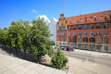 Szczecin / zabytkowe i nowoczesne budynki © Rochu_2008