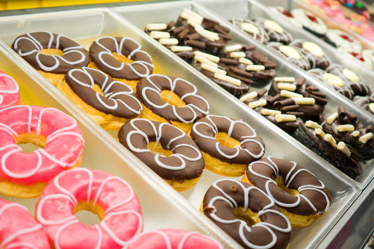 doughnuts on the shelf