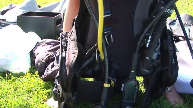 scuba diving course couple outdoor europe open water diving mask diving fins, snorkel diving gear diving cylinder