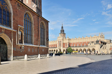 Fototapeta na wymiar Old Town square in Krakow, Poland