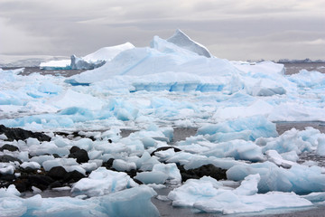 Antarktis- Eisberg