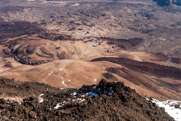 Wundervolle Aussicht auf den Nationalpark - vom Pico del Teide auf Teneriffa - UNESCO Weltnaturerbe - Cañadas © lavillia
