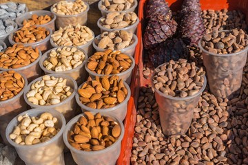 Nüsse am Markt in Sibirien