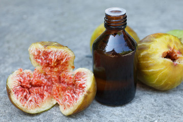 Fig seed aromatherapy essential oil