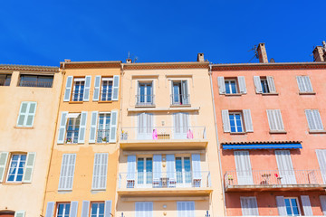 pastel-colored houses in Saint Tropez