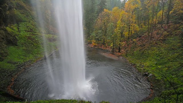 High definition movie of Silver Falls in Oregon with audio autumn season 1920x1080 closeup