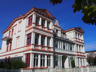 Obraz premium Bäderarchitektur an der Ostsee