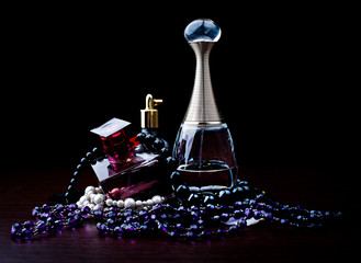 Obraz na płótnie Canvas different perfume bottles