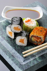 Sushi e salsa di soia