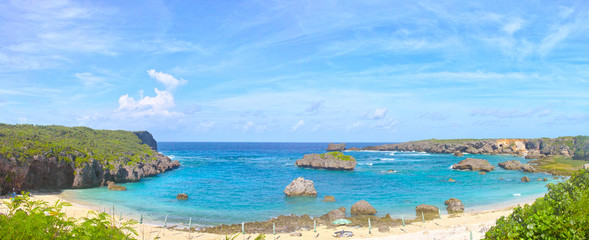 Fototapeta na wymiar 宮古島　中の島ビーチ（全景）