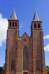 Fototapeta premium St. Walburgiskerk in ARNHEM ( Arnheim ) - Niederlande