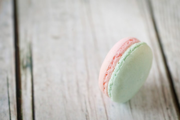 Vanilla pink and blue macaron