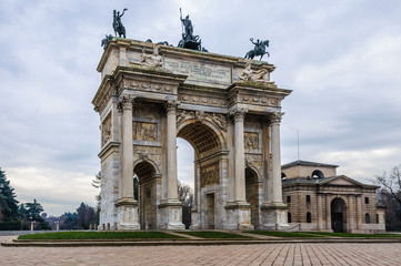 Fototapeta na wymiar Simplon Gate in Milan, Italy