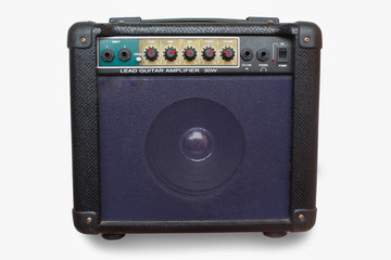 Obraz premium guitar amplifier isolated on white background