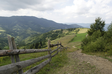 Fototapeta na wymiar Mountain landscape of Ukrainian Carpathians 