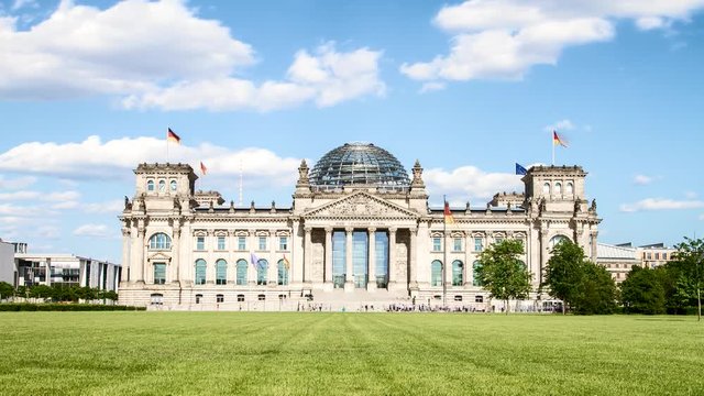 Bundestag Images – Browse 11,375 Stock Photos, Vectors, and Video