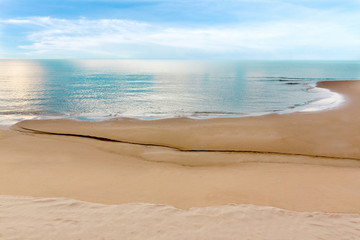 Fototapeta na wymiar Hua Hin Thailand beach, Summer sea beach with waves, blue sunny