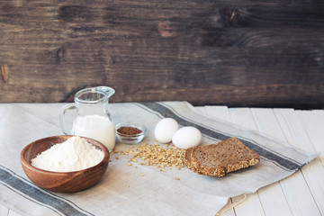 Whole wheat bread with bio and organic ingredients