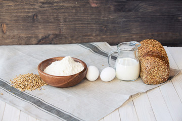 Whole wheat bread with bio and organic ingredients