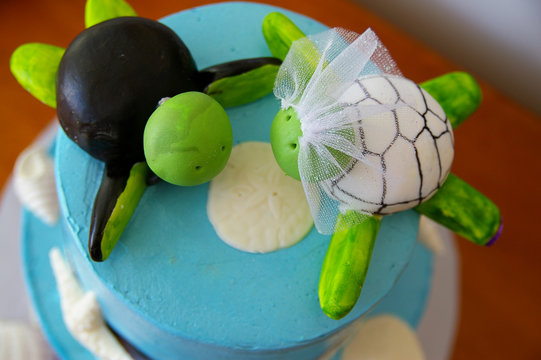 Sea turtle wedding cake