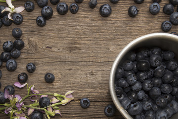 Bilberry on rustic table