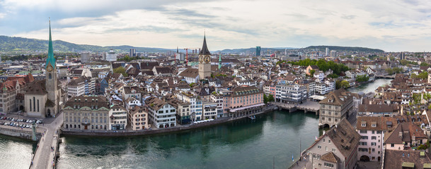 Obraz premium Panorama view of Zurich skyline