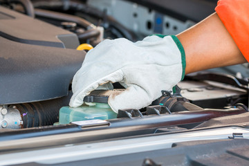 Maintenace checking car