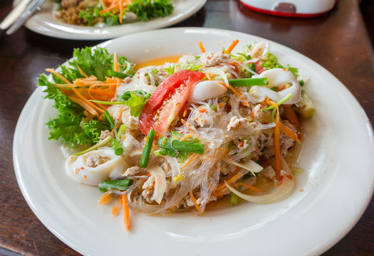 spicy vermicelli salad