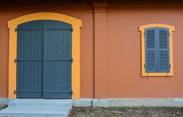 Obraz na płótnie Canvas Door and window of an ancient building in Chanthaburi, Thailand.